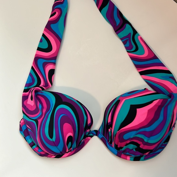 Venus Bikini - Picture 2 of 5